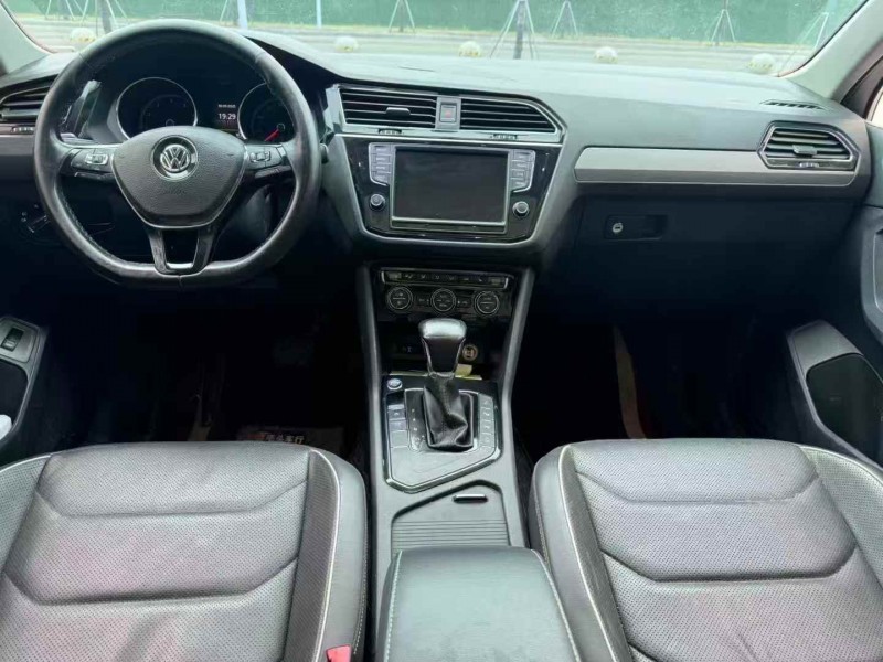 淮安18年大众途观9