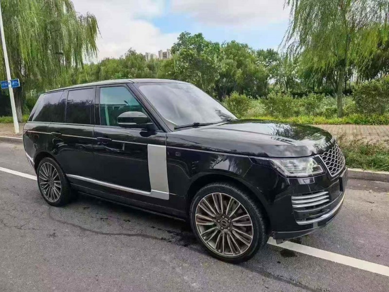 淄博18年路虎揽胜行政3