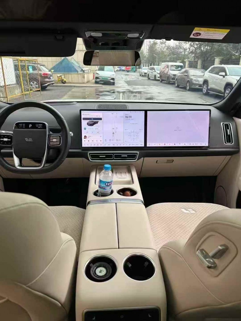 乌海23年理想L84