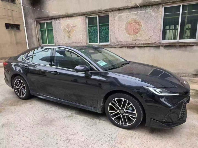 连云港25年丰田凯美瑞2