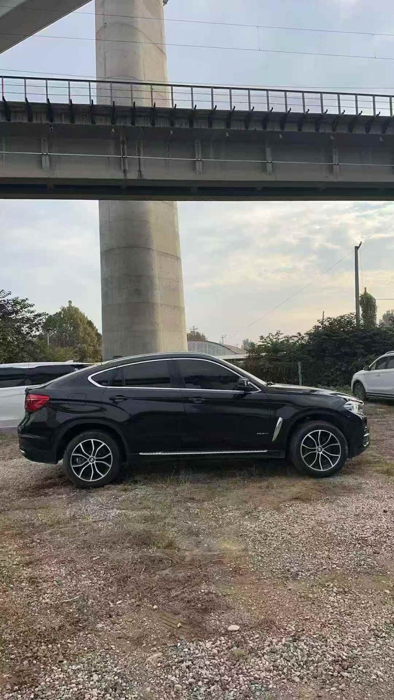 青岛16年宝马X67