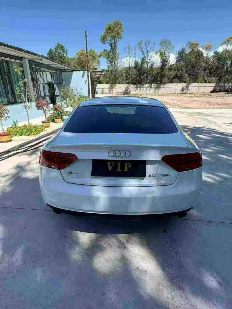贵阳14年奥迪A57