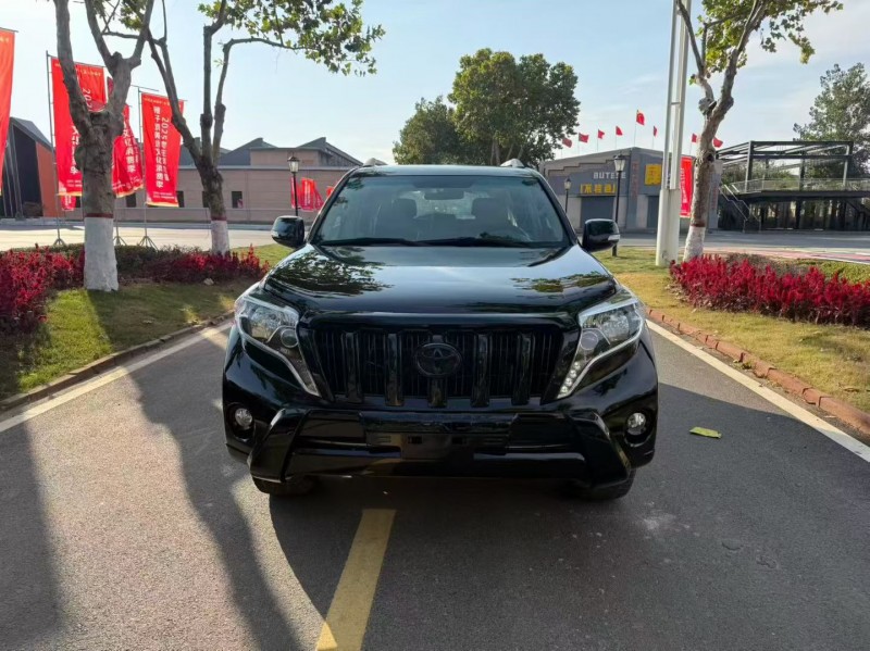 枣庄12年丰田普拉多1