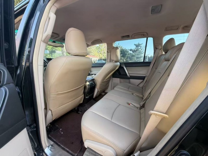 枣庄12年丰田普拉多4