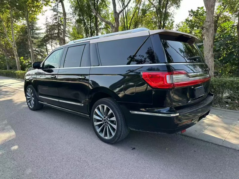 枣庄19年林肯领航员7