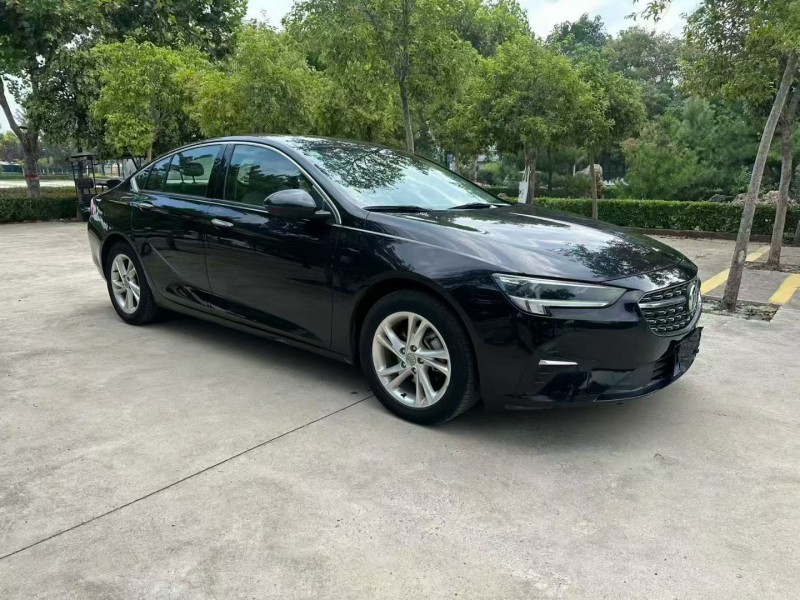 枣庄21年别克君威2