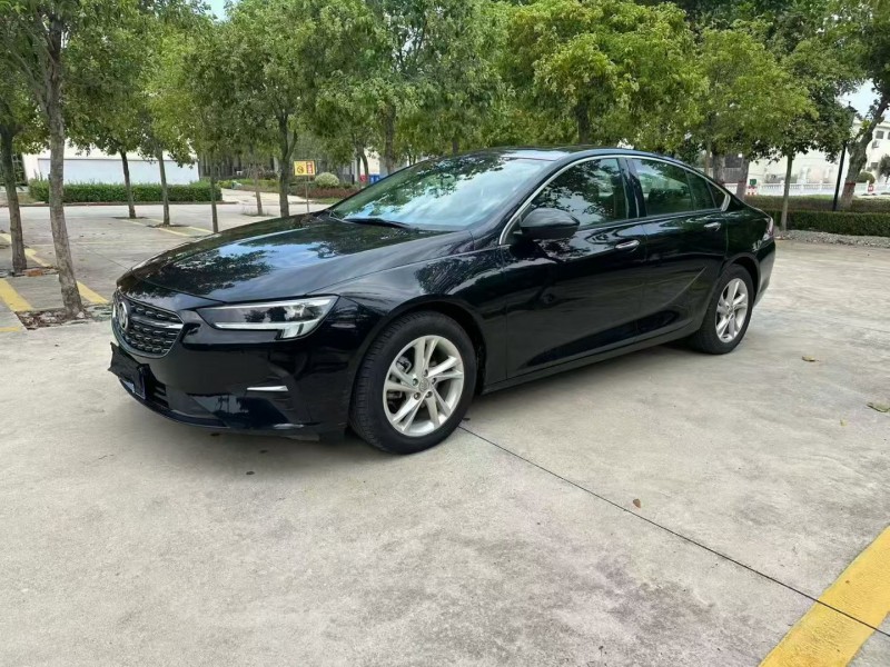 枣庄21年别克君威3