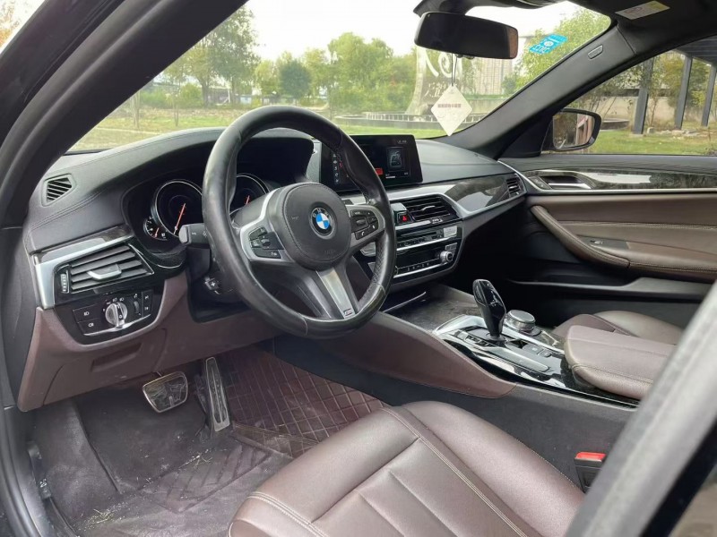 枣庄18年宝马5系4