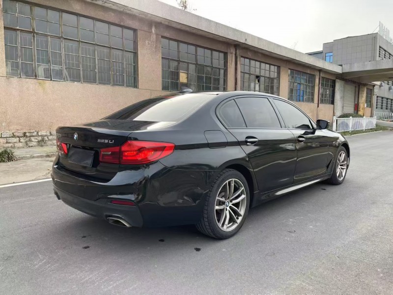 枣庄18年宝马5系7