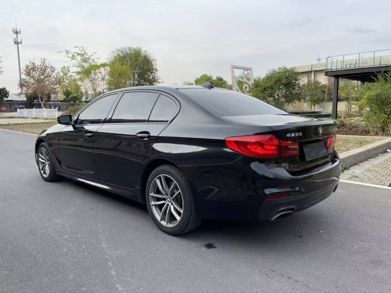 枣庄18年宝马5系8