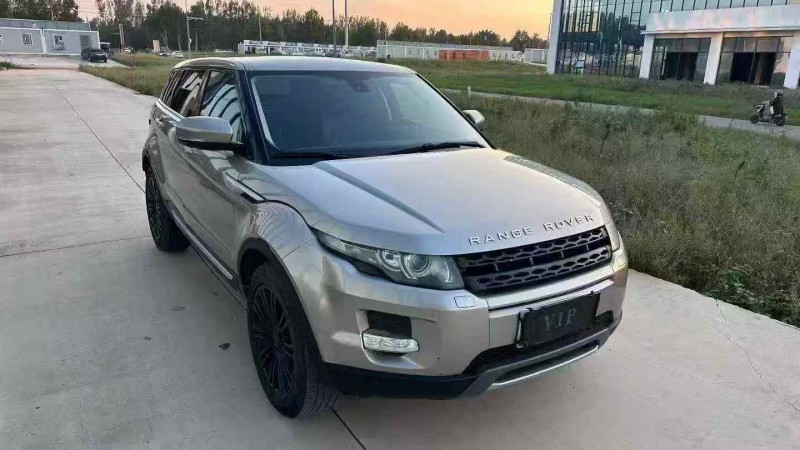 烟台12年路虎极光2