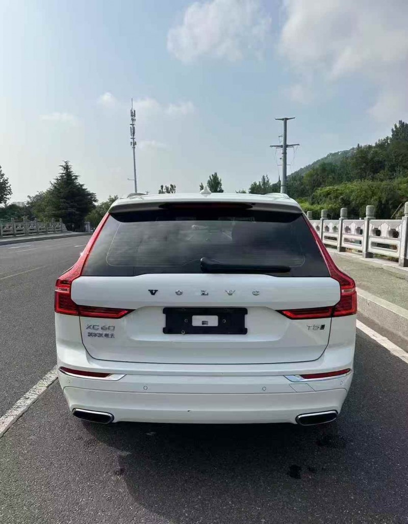 潍坊20年沃尔沃XC608