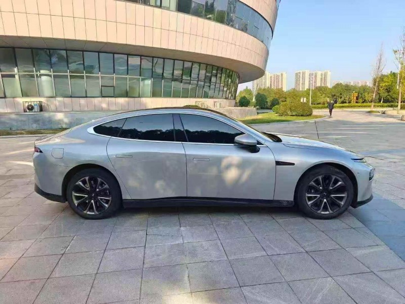 鄂州22年小鹏汽车p76