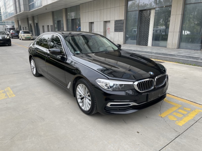 济宁19年宝马5系3