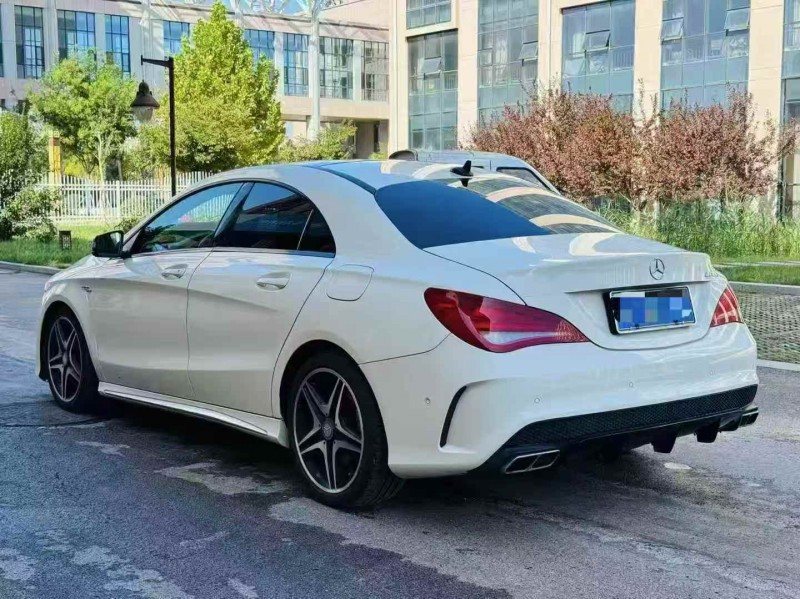 潍坊16年奔驰CLA7