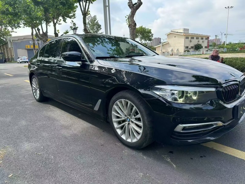 枣庄19年宝马5系2