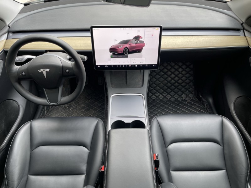 济宁23年特斯拉MODEL Y6