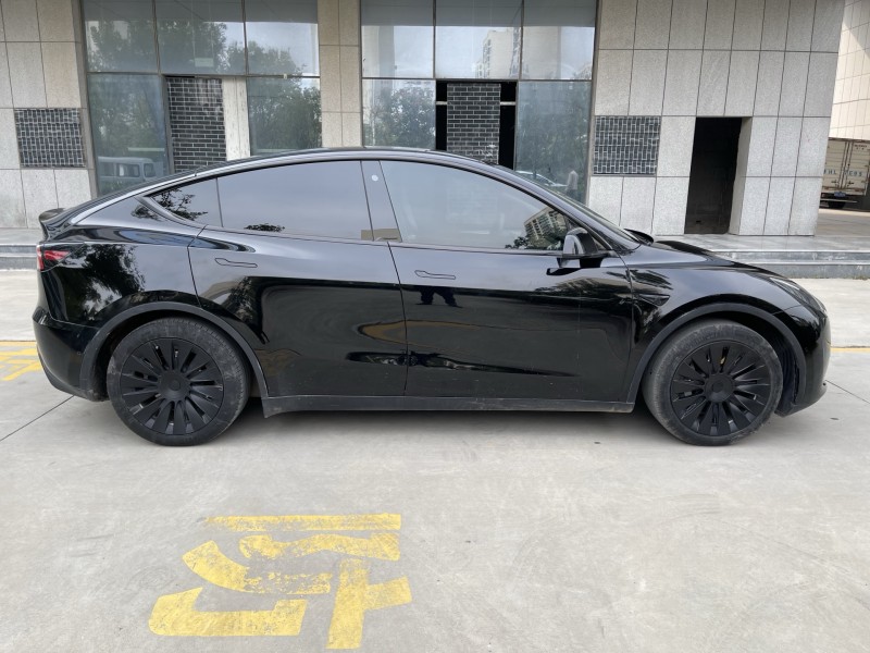 济宁23年特斯拉MODEL Y7