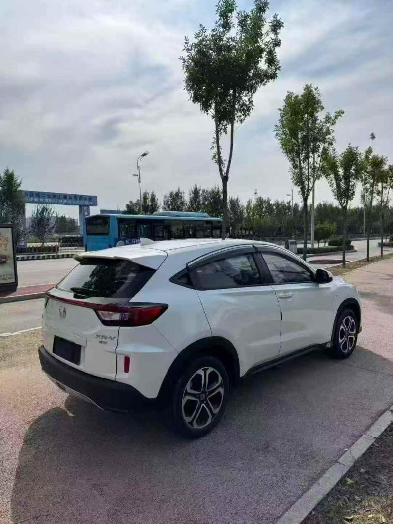 滨州17年本田XRV7