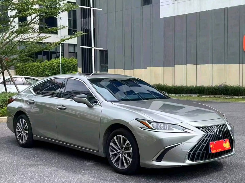 广州23年雷克萨斯ES3
