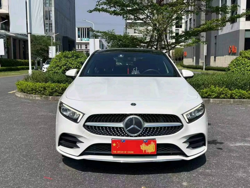 广州19年奔驰A1