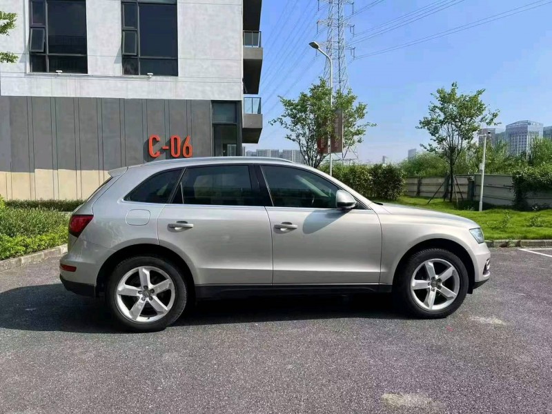 广州16年奥迪Q56