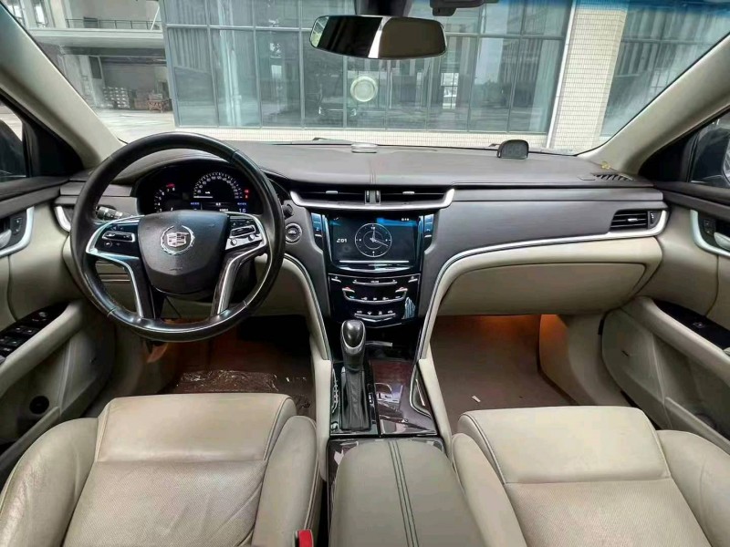 广州16年凯迪拉克XTS8