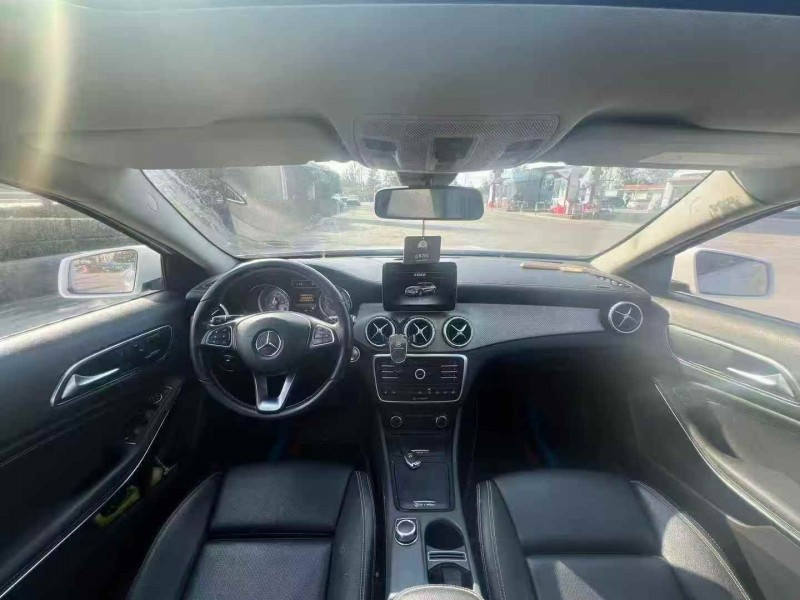 菏泽17年奔驰GLA4