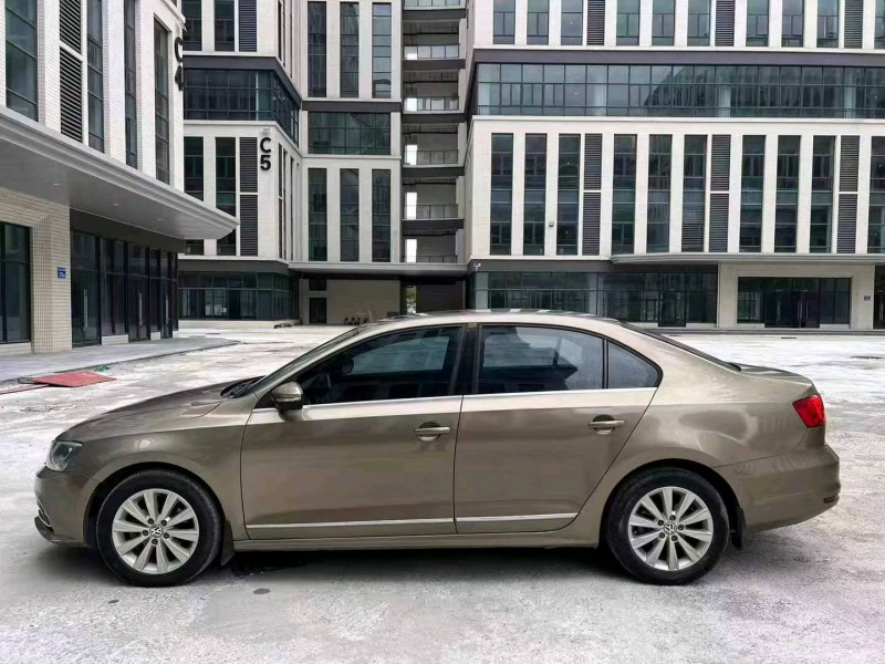 广州16年大众速腾4