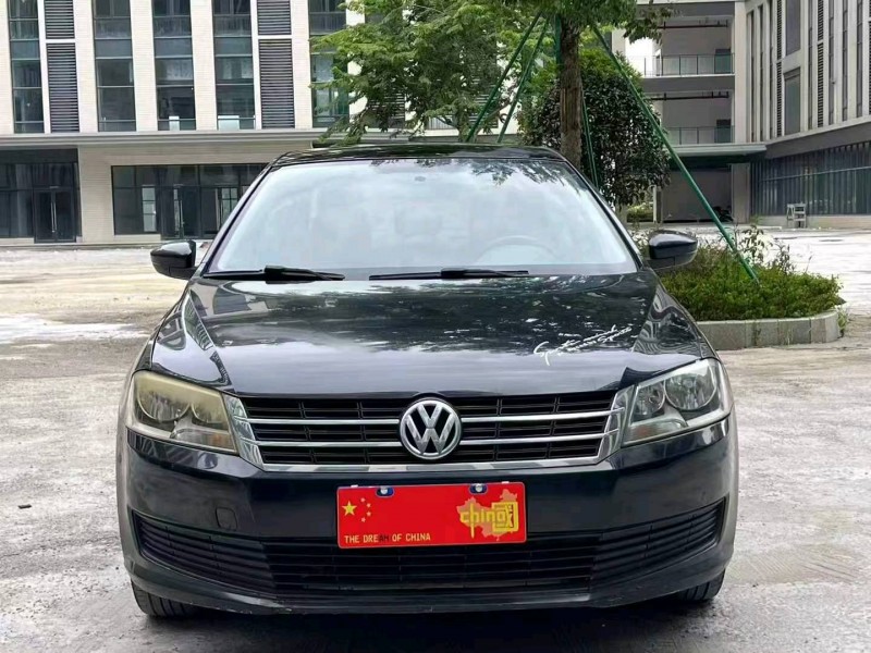 广州13年大众朗逸1