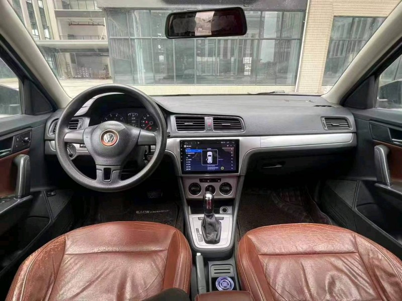 广州13年大众朗逸8