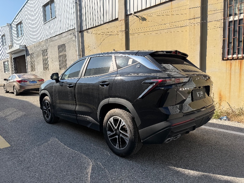 青岛25年奇瑞捷途4