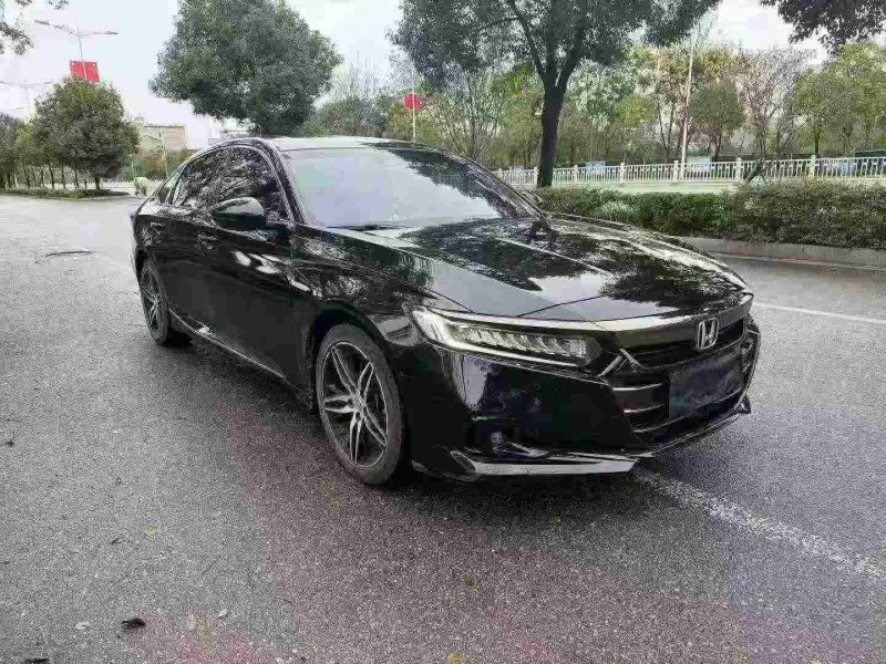 娄底23年本田雅阁3