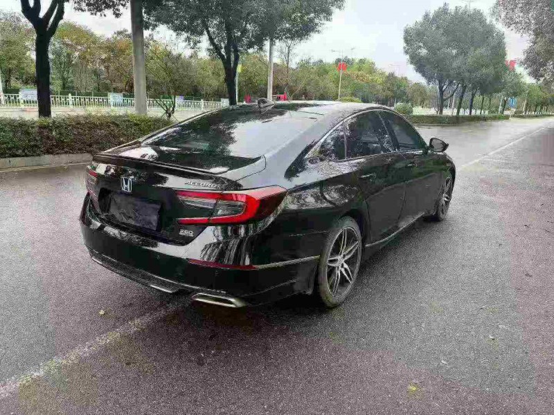 娄底23年本田雅阁8