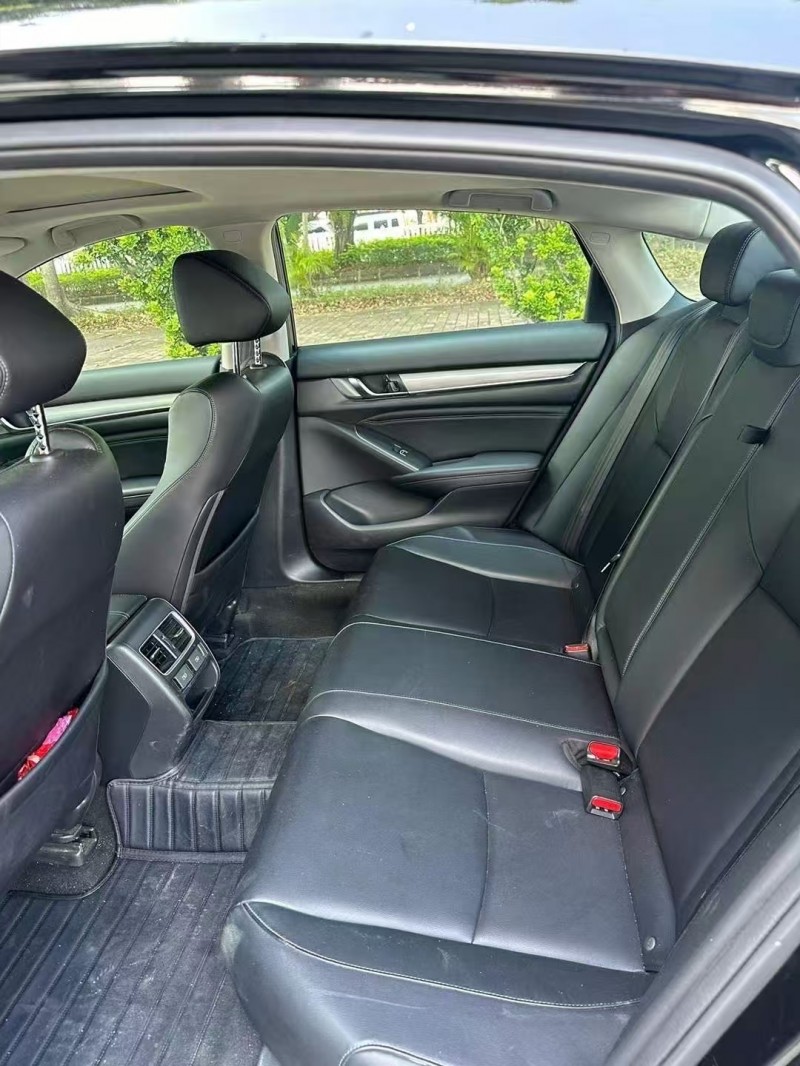 广州23年本田雅阁4