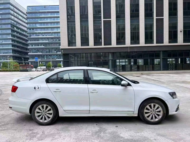 广州15年大众速腾6