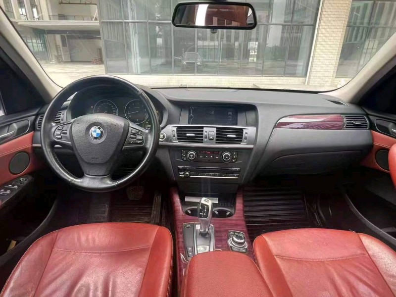 广州12年宝马X38