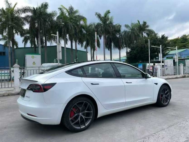 湛江22年特斯拉MODEL 39