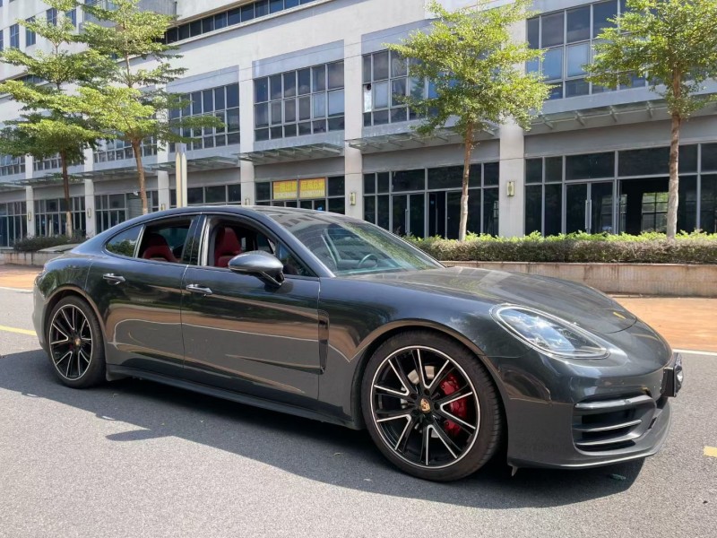 肇庆21年保时捷帕拉梅拉3