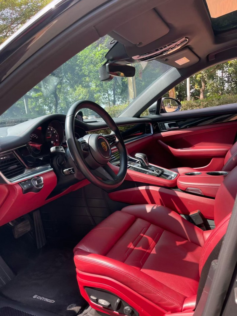 肇庆21年保时捷帕拉梅拉6