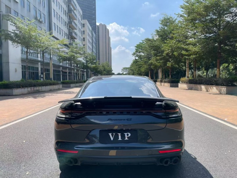 肇庆21年保时捷帕拉梅拉8