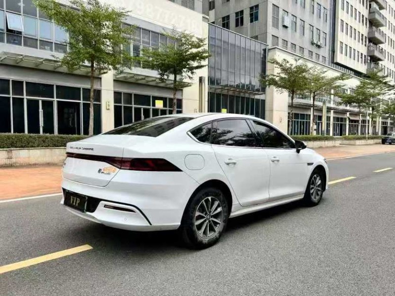 江门24年比亚迪秦8