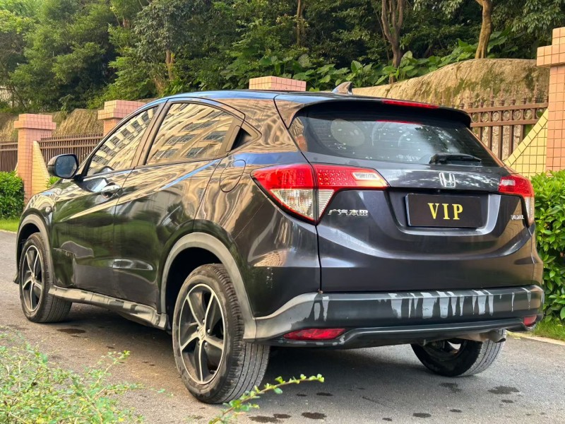 东莞20年本田缤智7