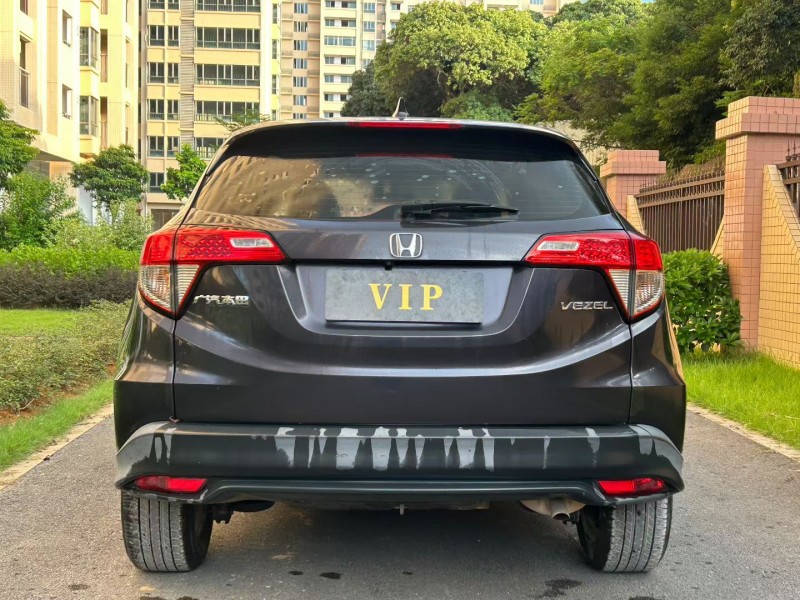 东莞20年本田缤智9