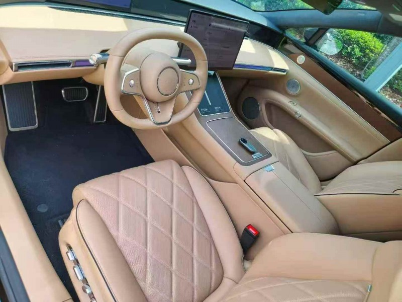 金华25年华为智选享界5