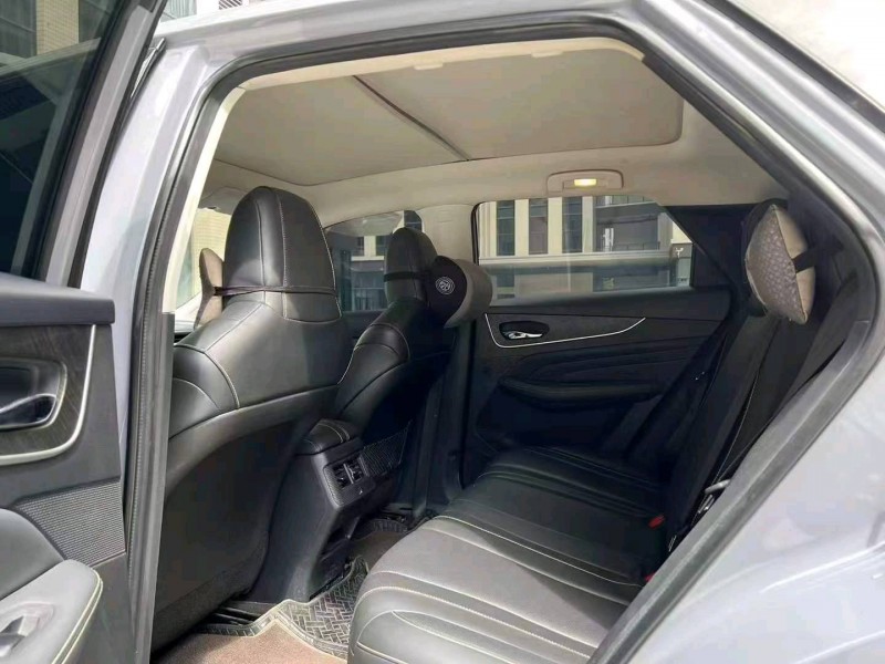 广州22年启辰大V8