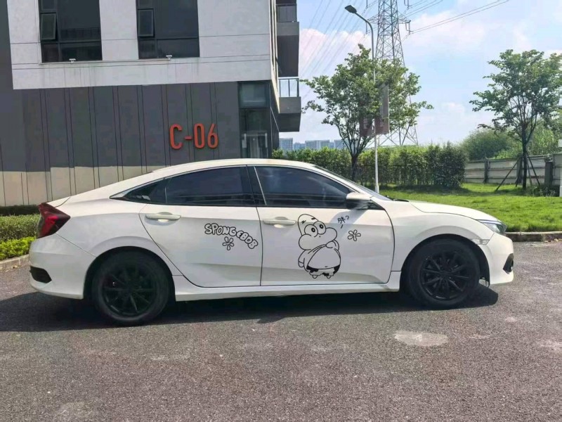 广州19年本田思域4