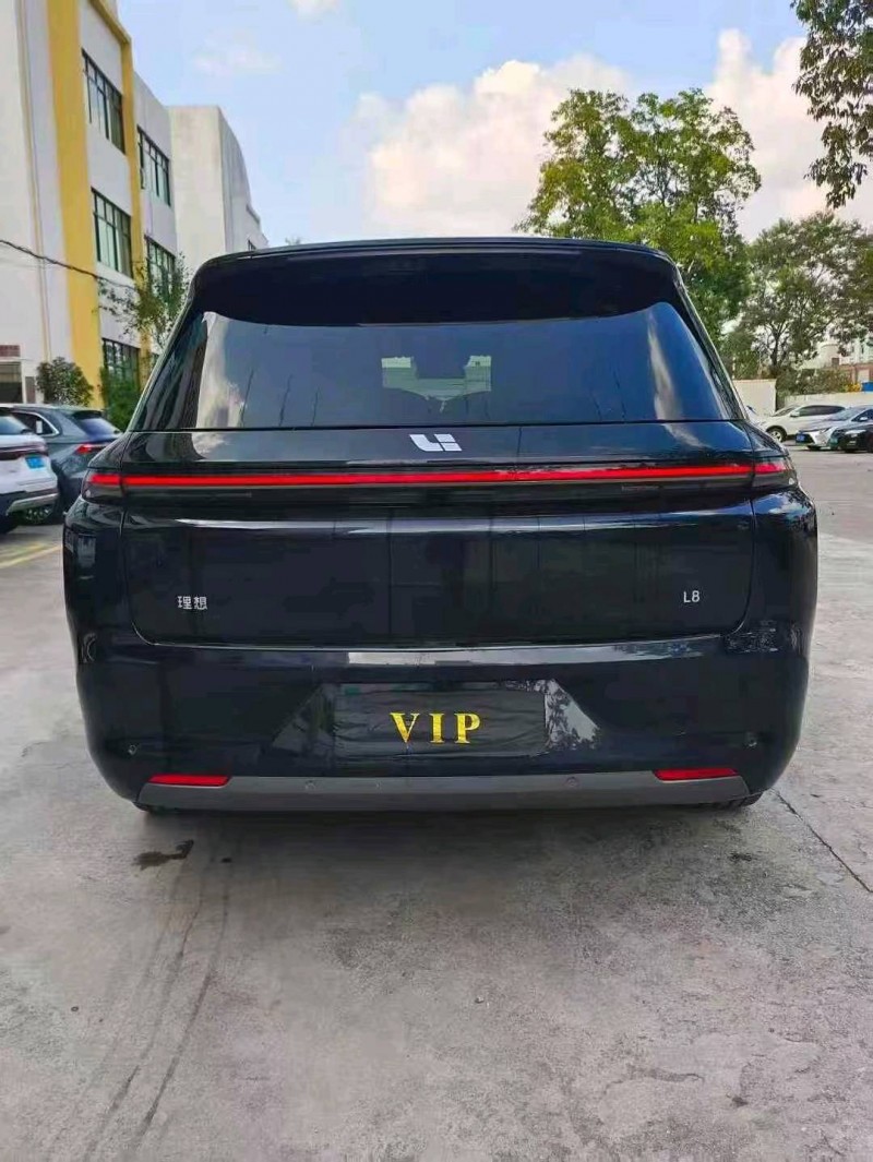 深圳25年理想L88