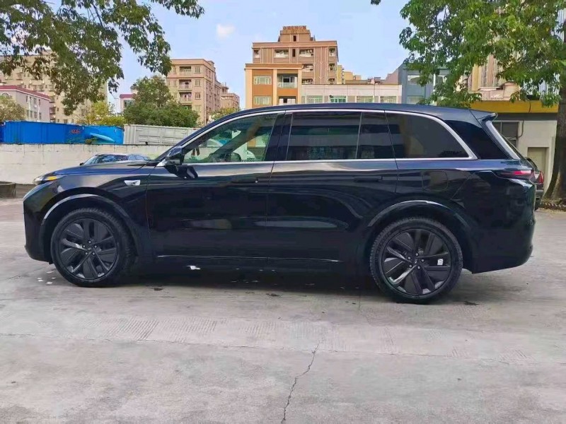 深圳25年理想L89