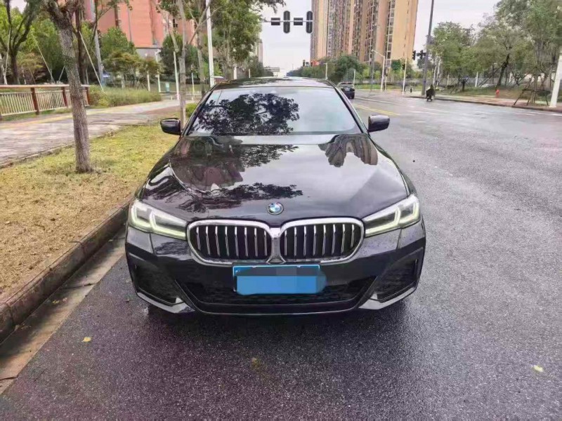 岳阳23年宝马5系1